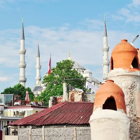 Nehrin Istanbul