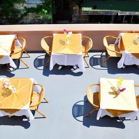 Bed & Breakfast Nehrin 4*
